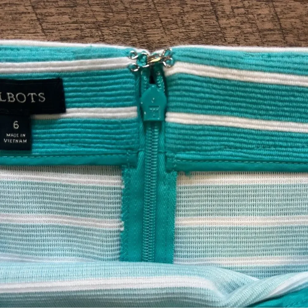Talbots Turquoise White Textured Knit Skirt Pencil Pockets Womens Size 6 Mini
